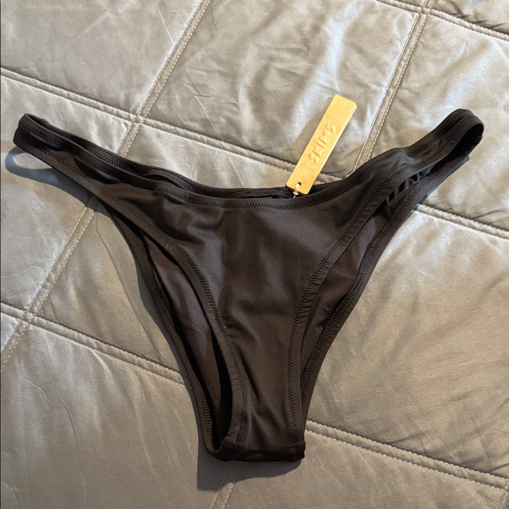 SKIMS SIGNATURE SWIM TANGA BIKINI BOTTOM size M